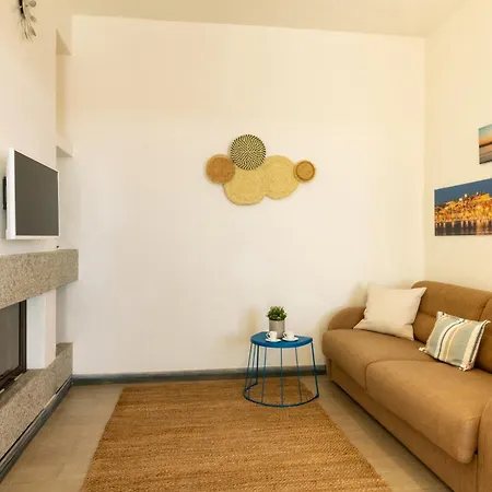 Сasa de vacaciones Sa Domu Manna Quartu SantʼElena